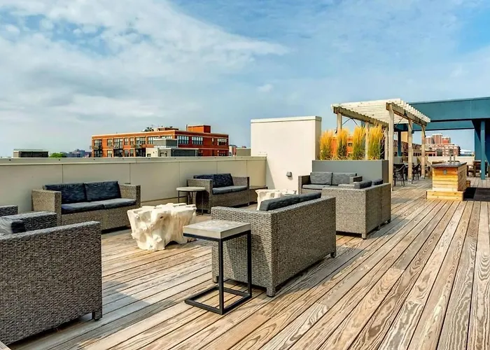 Landing Modern 2Bd Gym Rooftop Lounge *